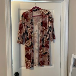 One Clothing floral velour kimono Size XS